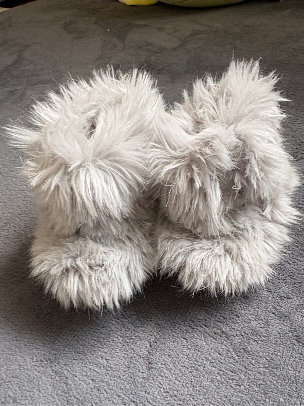 Restoration Hardware Kids Furry Slippers in Light Gray